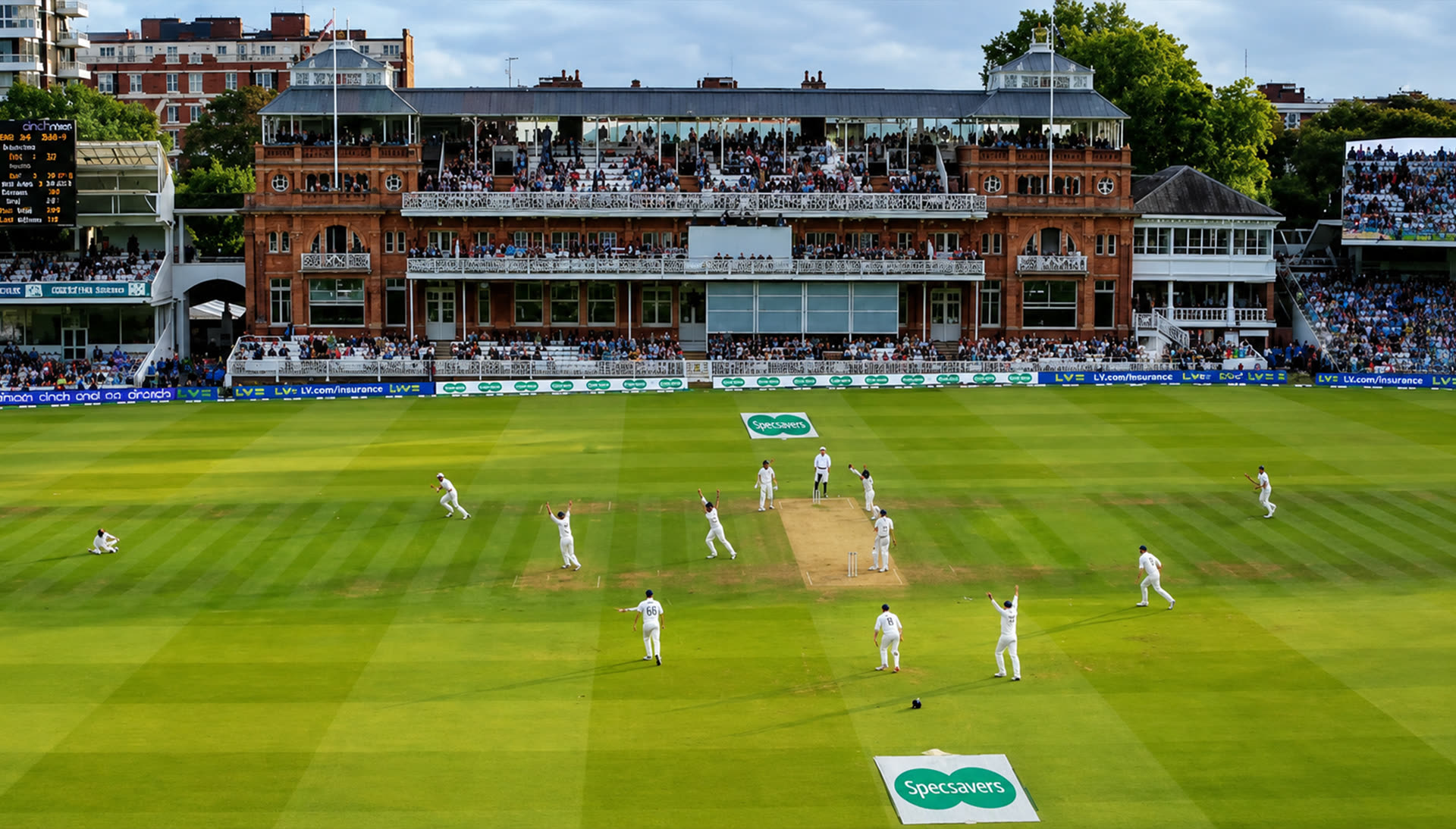 A test match in play at Lord's Cricket Ground
